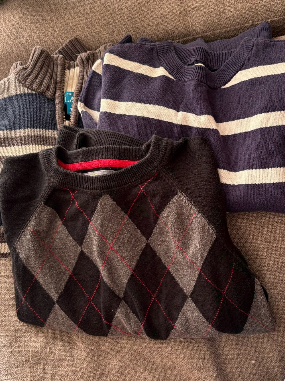 Striped sweater bundle lot boys 7/8 play
Condition